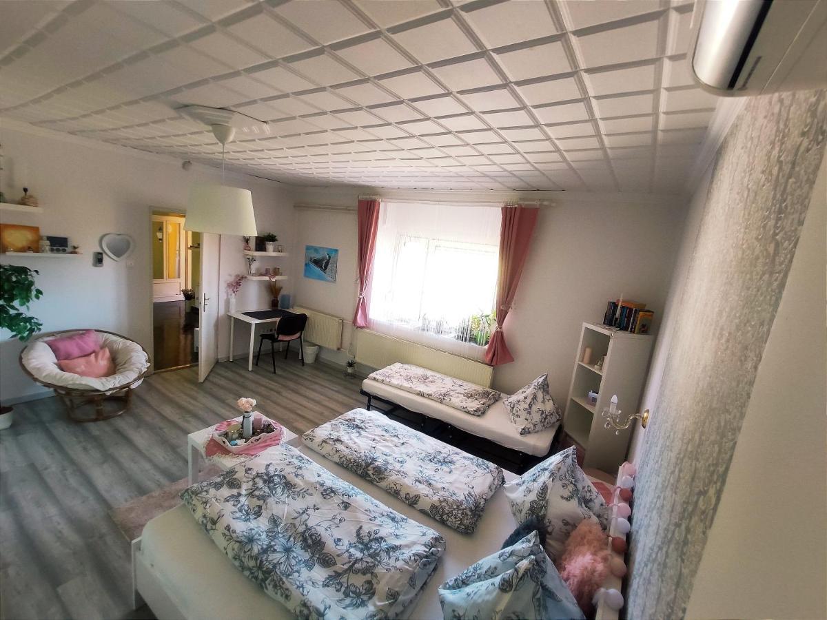 Szandra Vendégház Osku Extérieur photo